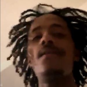 Meet your Posher, Dee